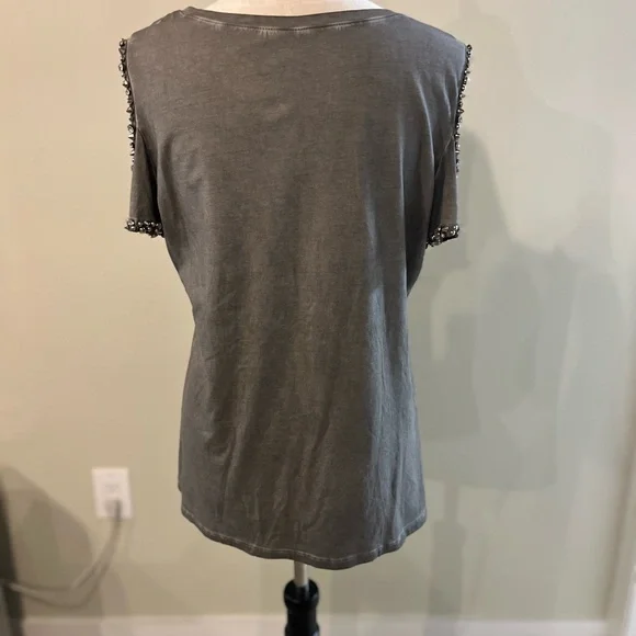 Stylish Gray Cold Shoulder Embellished Sleeve Top Size Large - Picture 5 of 12